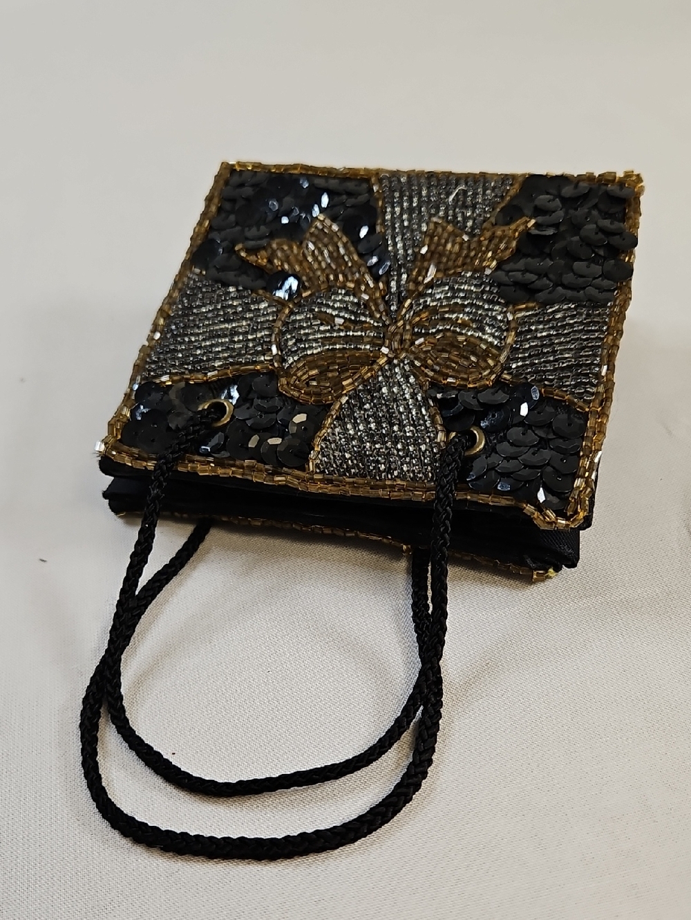 Beaded/Sequin Mini Black and Gold Bow Accent Women’s Evening Bag